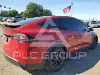 2022 Tesla Model X фото
