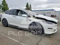 2022 Tesla Model X фото