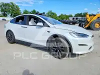 2022 Tesla Model X photo