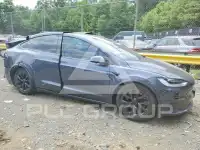 2022 Tesla Model X photo