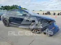 2022 Tesla Model X фото