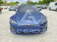 2022 Tesla Model S photo