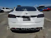 2022 Tesla Model S фото