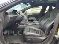 2022 Tesla Model S photo