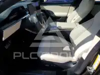 2022 Tesla Model S фото