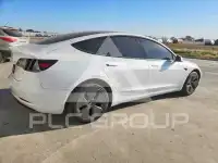 2022 Tesla Model 3 photo