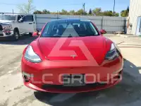 2022 Tesla Model 3 фото