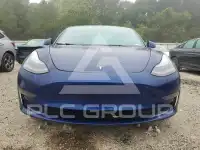 2022 Tesla Model 3 фото