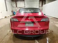 2022 Tesla Model 3 фото