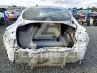 2022 Tesla Model 3 фото