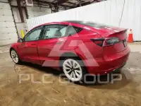 2022 Tesla Model 3 фото