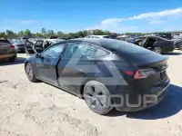 2022 Tesla Model 3 фото
