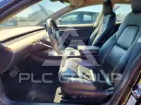 2022 Tesla Model 3 фото