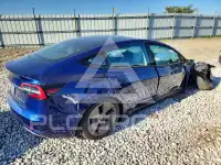 2022 Tesla Model 3 photo