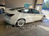 2022 Tesla Model 3 photo