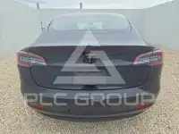 2022 Tesla Model 3 фото