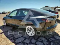 2022 Tesla Model 3 фото