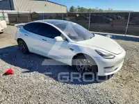 2022 Tesla MODEL 3 фото
