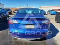 2022 Tesla Model 3 фото