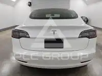 2022 Tesla Model 3 фото