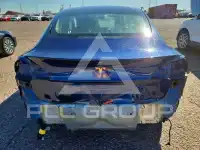 2022 Tesla Model 3 фото
