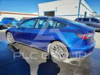 2022 Tesla Model 3 фото