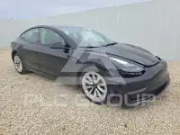 2022 Tesla Model 3 фото