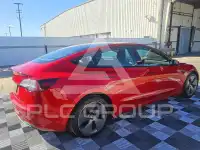 2022 Tesla Model 3 фото