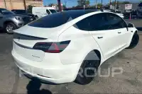 2022 Tesla Model 3 photo