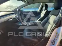 2022 Tesla Model 3 фото