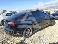 2022 Tesla Model 3 photo