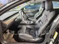 2022 Tesla Model 3 фото