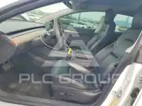 2022 Tesla Model 3 photo