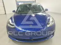 2022 Tesla Model 3 фото