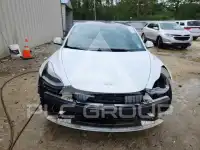 2022 Tesla Model 3 фото