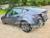 2022 Tesla Model 3 photo