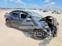 2022 Tesla Model 3 фото