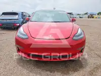 2022 Tesla Model 3 фото