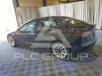 2022 Tesla Model 3 фото