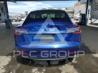 2022 Tesla Model 3 фото