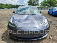 2022 Tesla Model 3 photo
