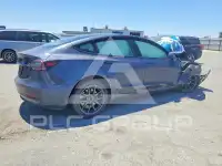 2022 Tesla Model 3 photo