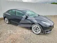 2022 Tesla Model 3 фото
