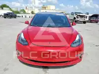 2022 Tesla Model 3 фото