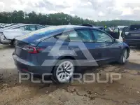 2022 Tesla Model 3 photo