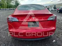 2022 Tesla Model 3 фото