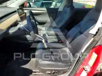 2022 Tesla Model 3 фото