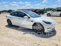 2022 Tesla Model 3 фото