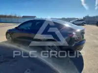 2022 Tesla Model 3 фото