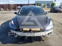 2022 Tesla Model 3 фото